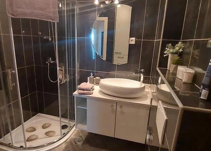 Tin Kaštela